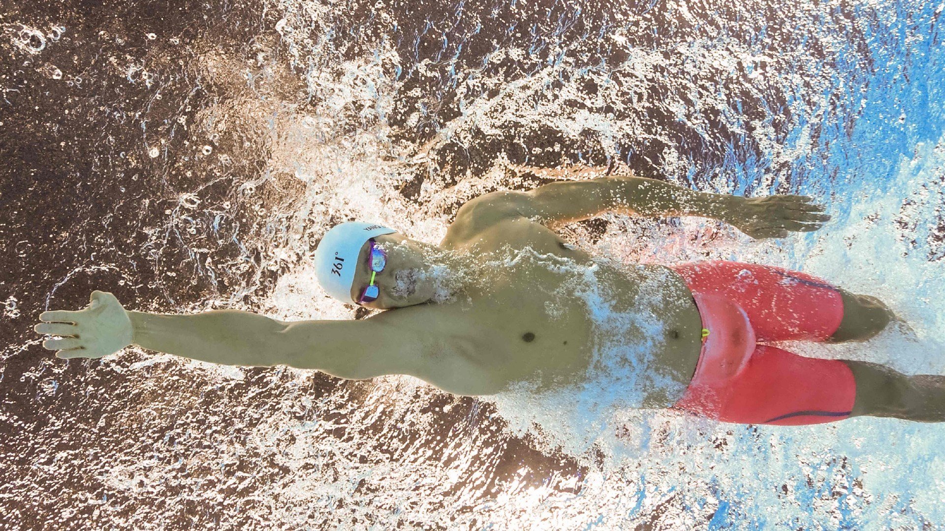 女子中距离自由泳格局美队主导，女子4×200米自由泳接力美国队